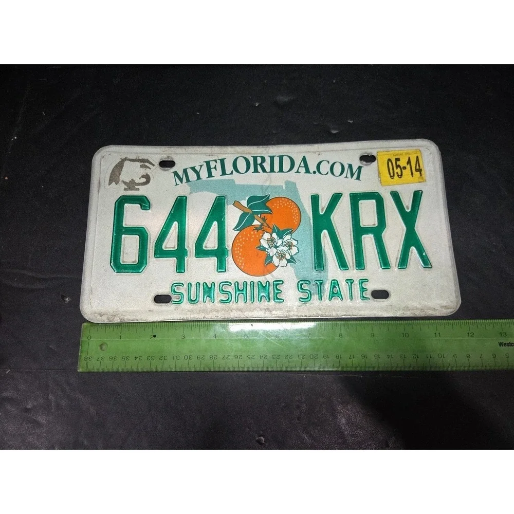 Florida License Plate 644 KRX Sunshine State Oranges 2014 Decal Metal Decor
